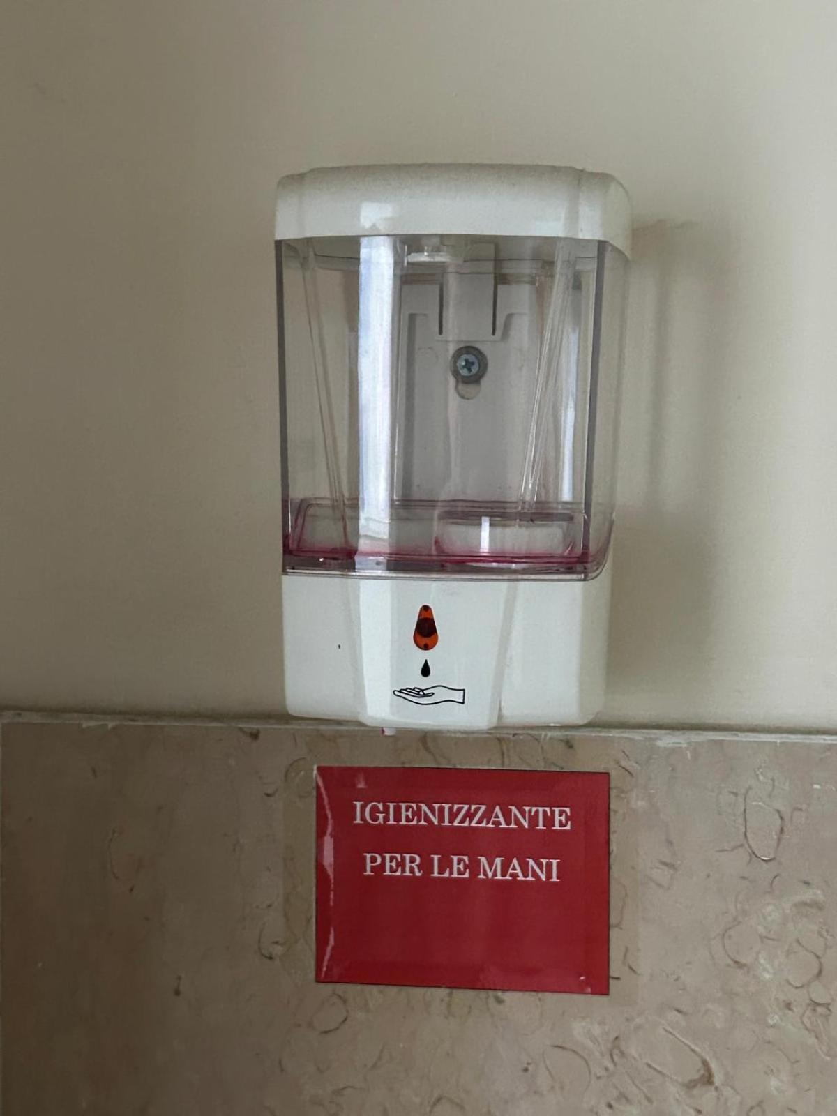 B&B Serangi - Il Piacere Di Sentirsi A Casa 切尔科拉 外观 照片