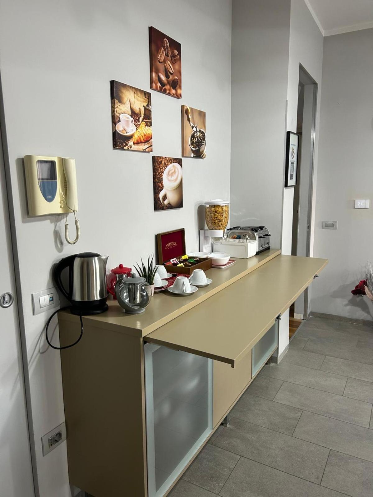 B&B Serangi - Il Piacere Di Sentirsi A Casa 切尔科拉 外观 照片